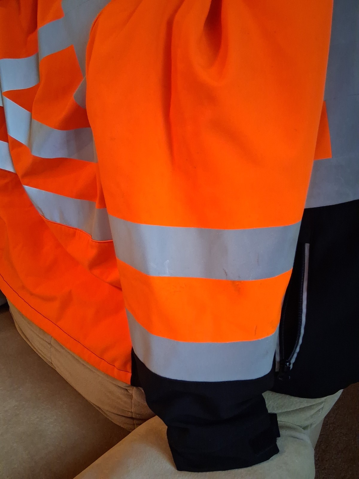 RefrigiWear Hi Vis Insulated Softshell Jacket Men’s XL Orange Black Coat 0496R