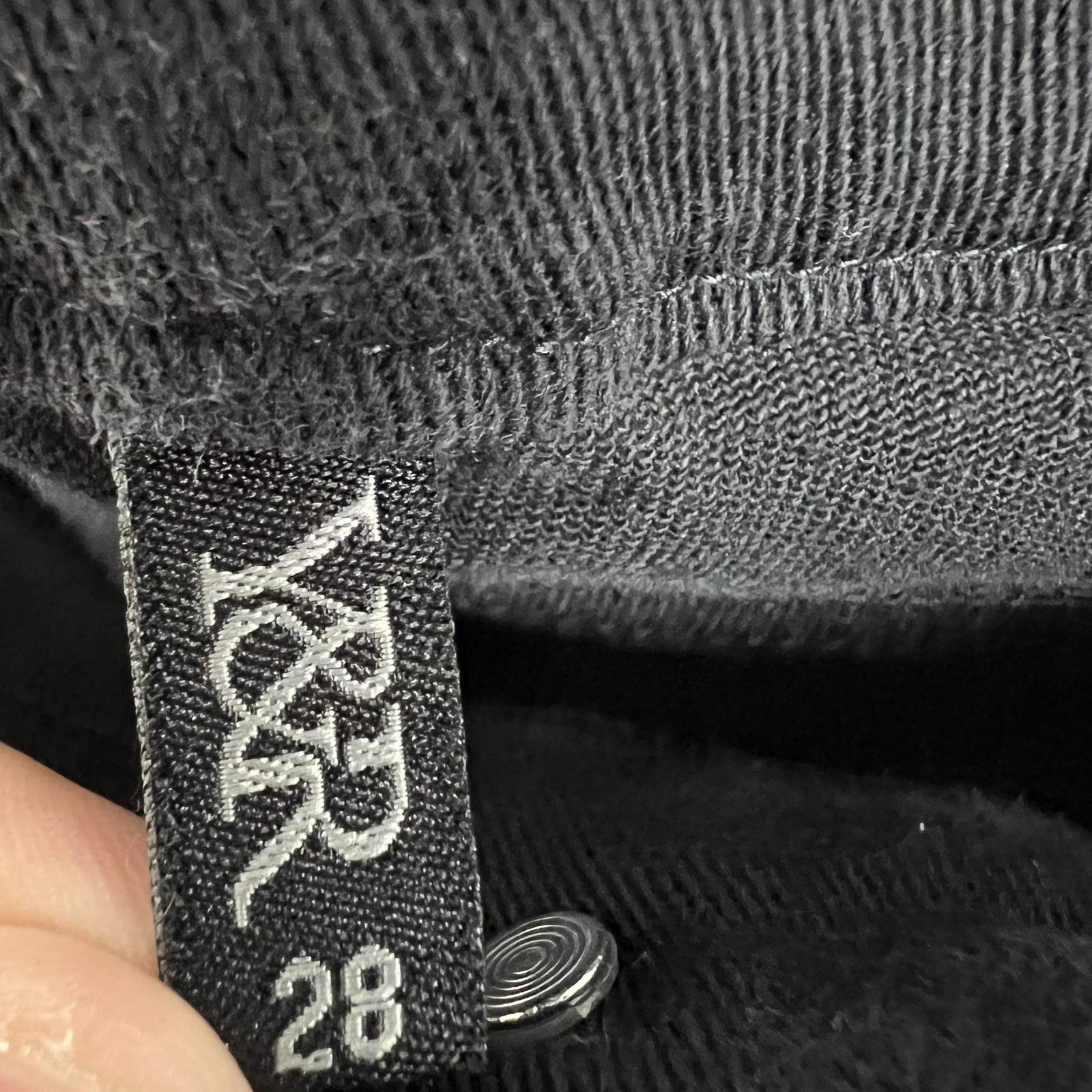 Young & Reckless Jeans Womens 28×29 Black Skinny Dragon Distressed Chase Dreams