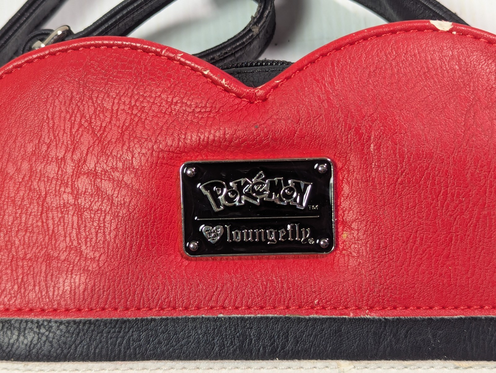 Pokemon Loungefly Heart Shaped Poke Ball Purse