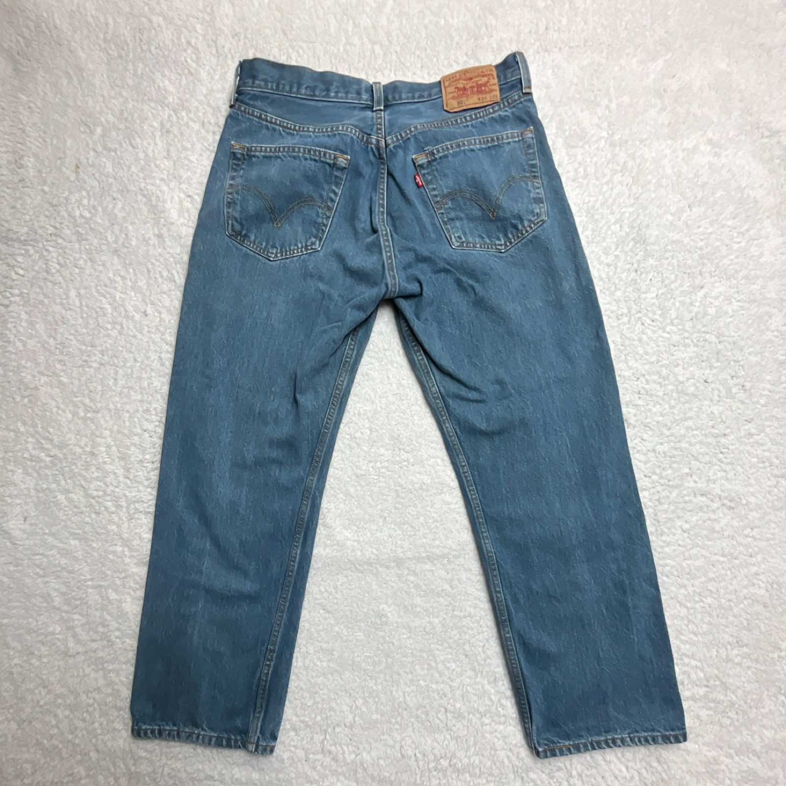 Levi’s Blue Denim Straight Jeans Button Logo 5-Pocket Design Classic