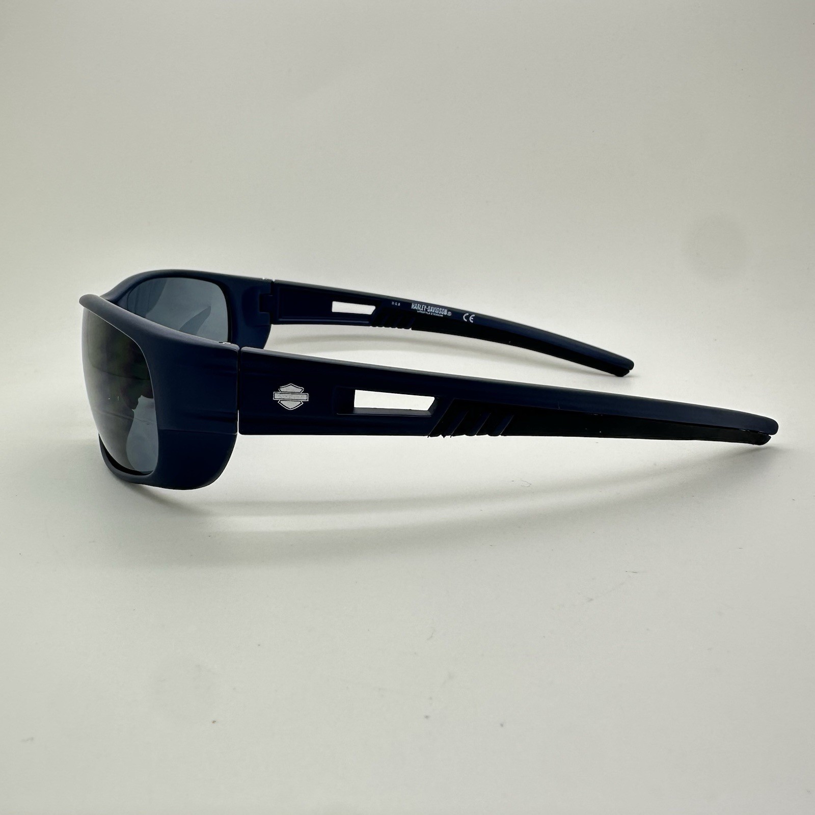 NEW Harley-Davidson Riding Sunglasses Dark Blue Grey HD653S 91A 62mm AUTHENTIC