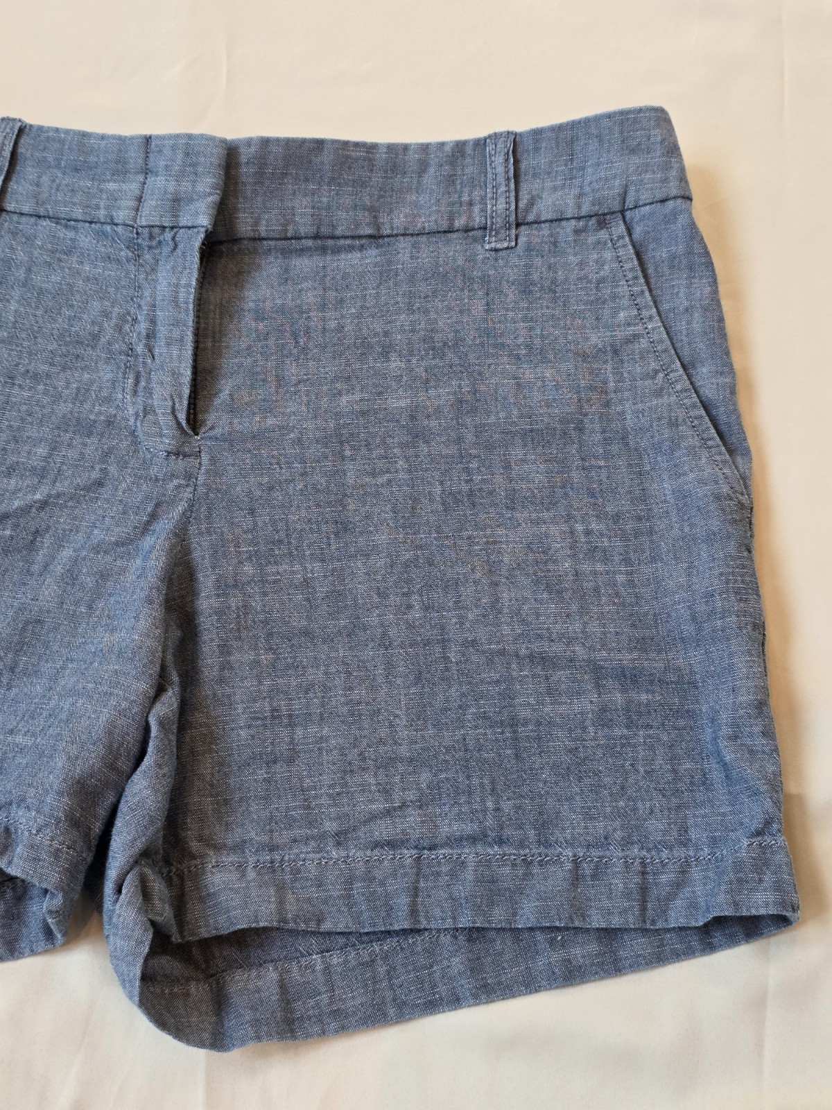 J.CREW Women’s Blue Chambray Chino Shorts Size 6 100% Cotton Pockets Lightweight