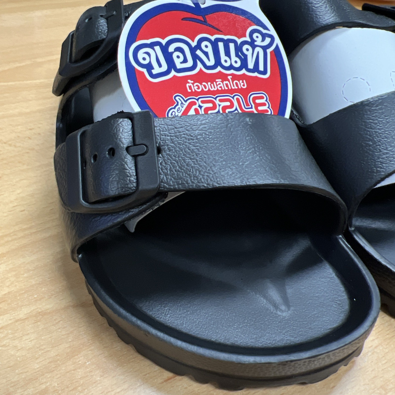 Red Apple Unisex Sandal pick your size 36-37-38-39 or 40 FAST USA SHIPPING