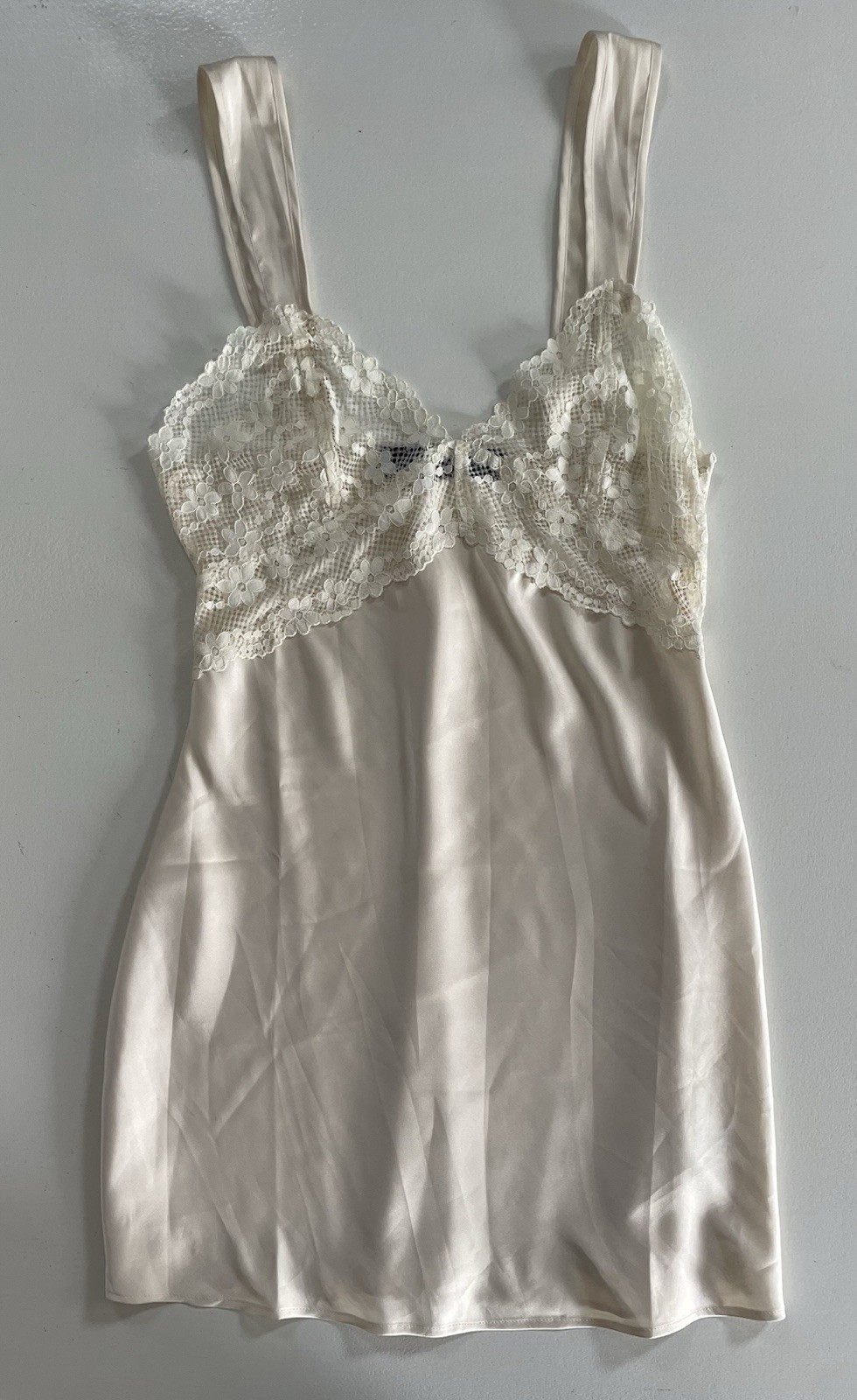 Lioness Bel Air Ivory Lemon Mini Dress Lace Size Small