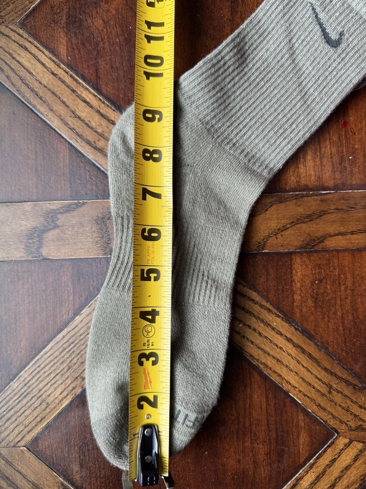 Men Nike doubled-up cuff, layered look Crew Socks Full Toe Regular