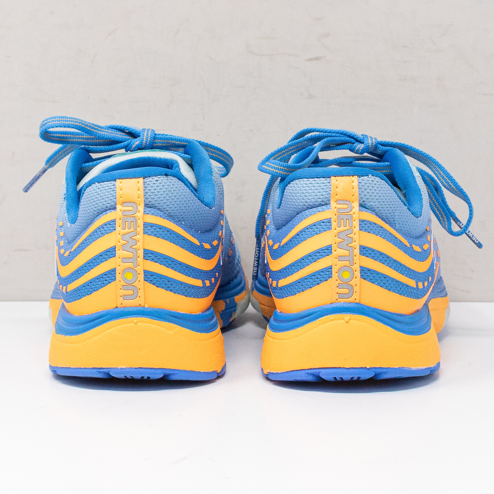 Newton Running Kismet 8 Arctic Blue/Peach, Size 6.5 B (W011822)