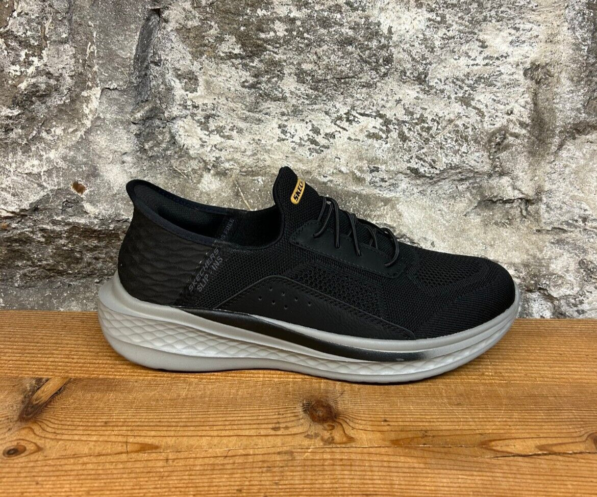 SKECHERS SLADE-COHEN SLIP-INS 210891 BLACK RELAXED FIT COMFORT New In Box