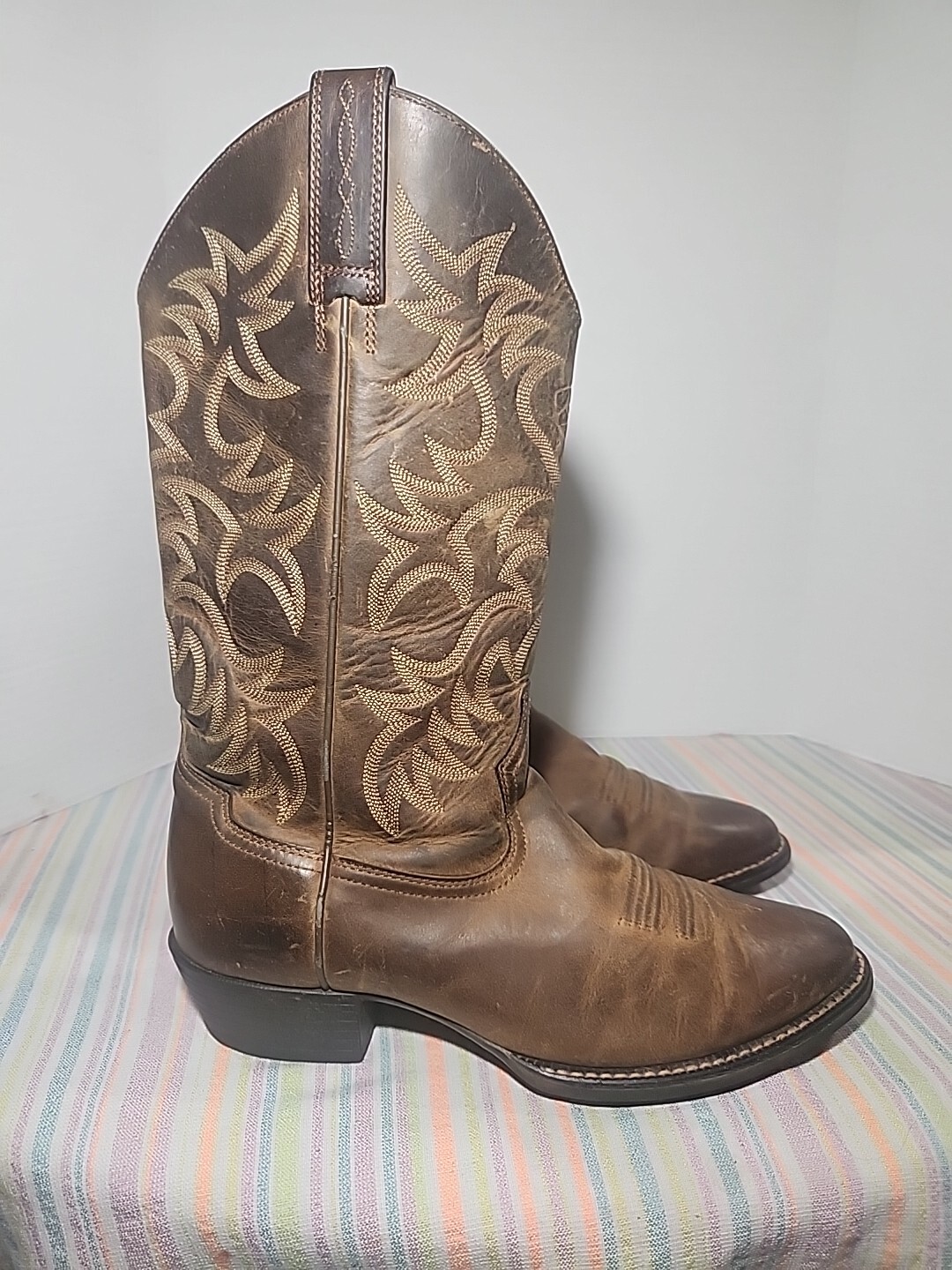ARIAT HERITAGE OILED BROWN LEATHER ROUND TOE COWBOY WORK BOOTS #34725 MEN’S 8.5D
