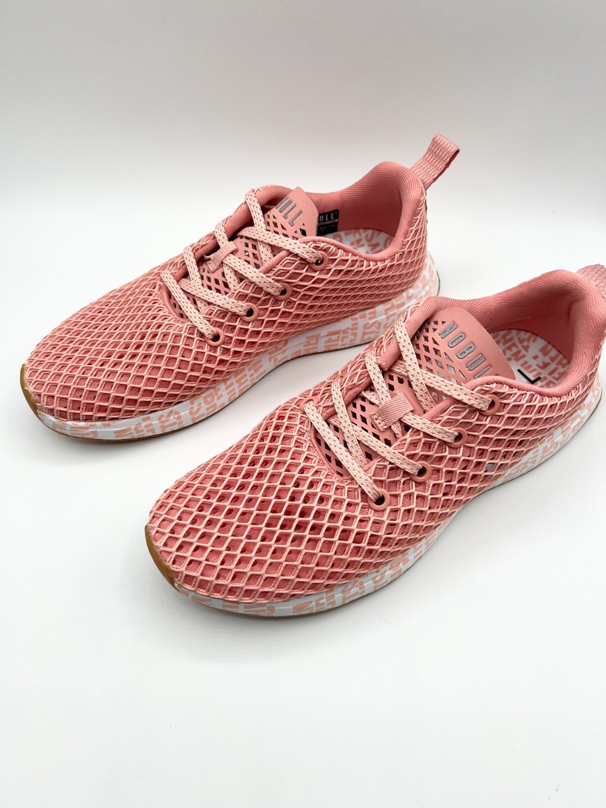 No Bull Diamond Mesh Runner Breathable Sneakers in Pink US Size M 6 W 7.5