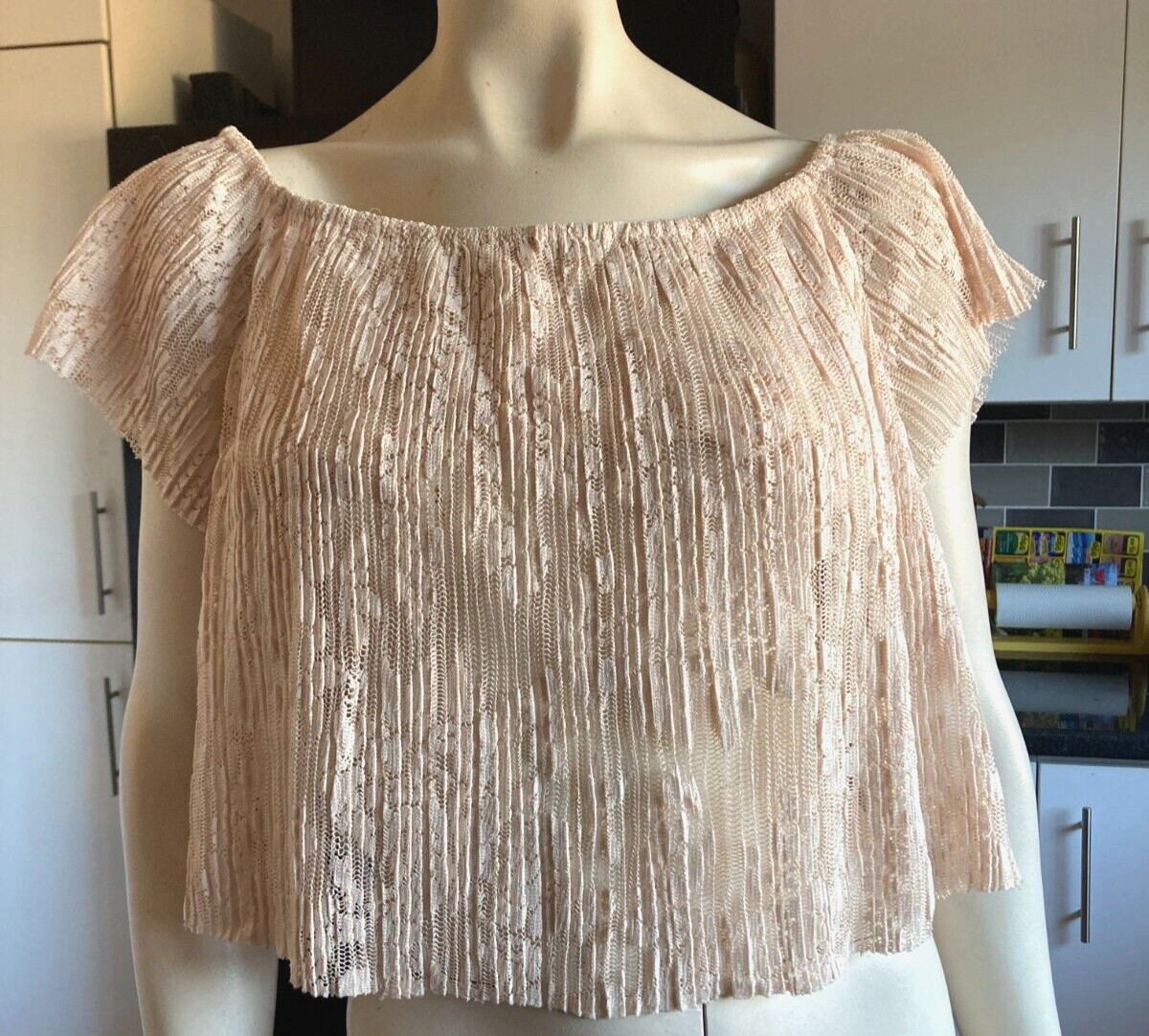 VGC Ladies FOREVER 21 Ecru CHAMPAGNE Sepia OYSTER LACE Off The Shoulder Blouse L
