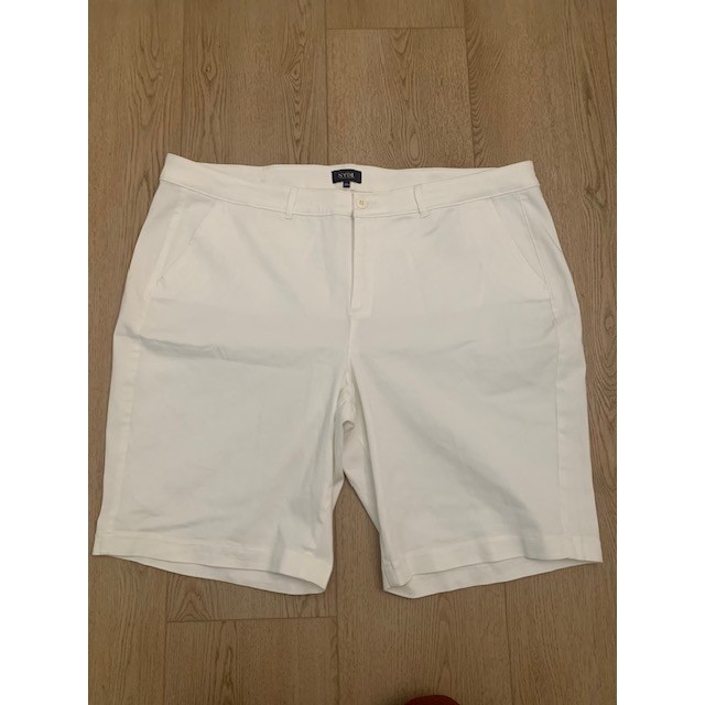 NYDJ Optic White Briella Chino Shorts Plus Size 20W Lift Tuck Stretch Twill