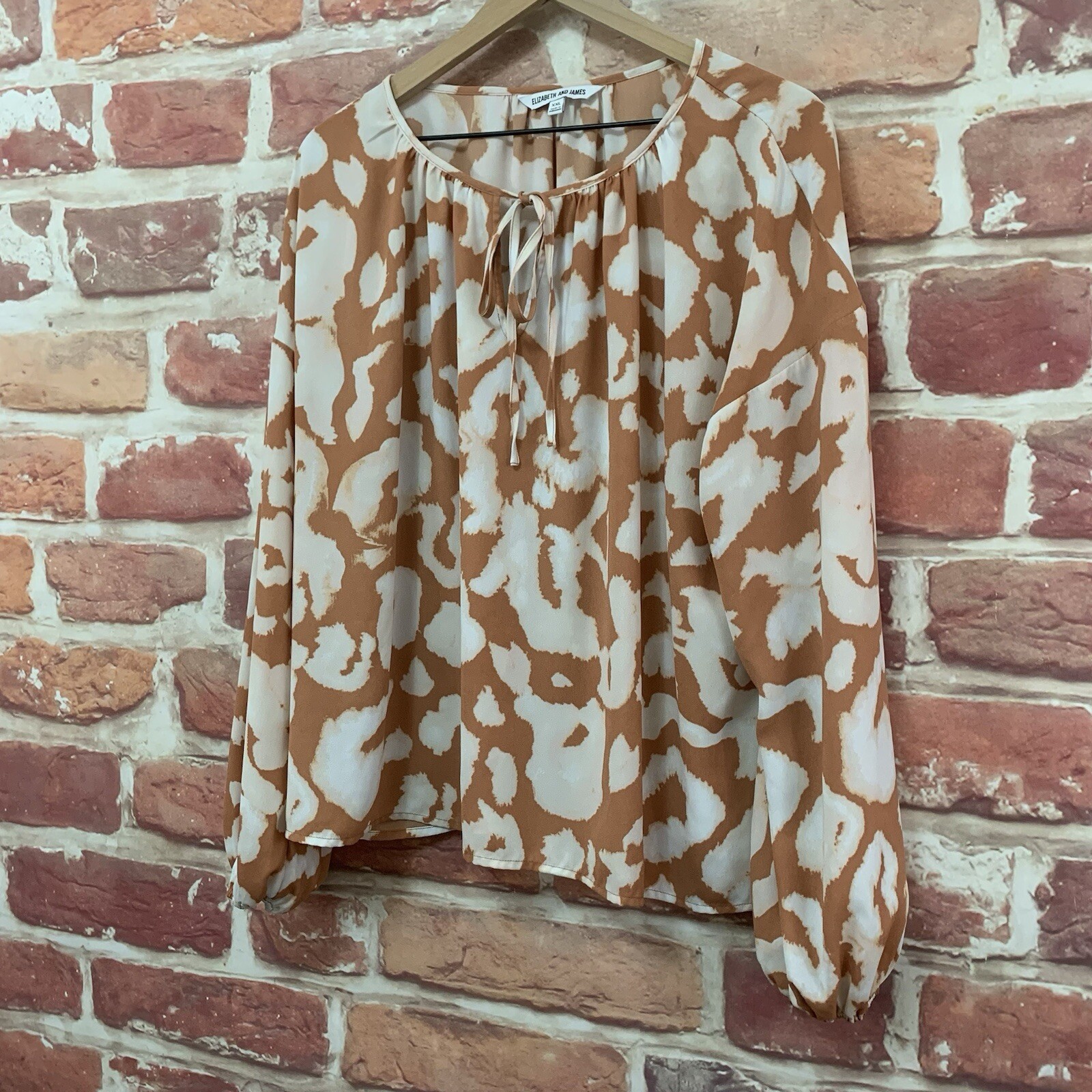 ELizabeth And James Top Shirt Womens XXL Brown White Peasant Abstract Popover