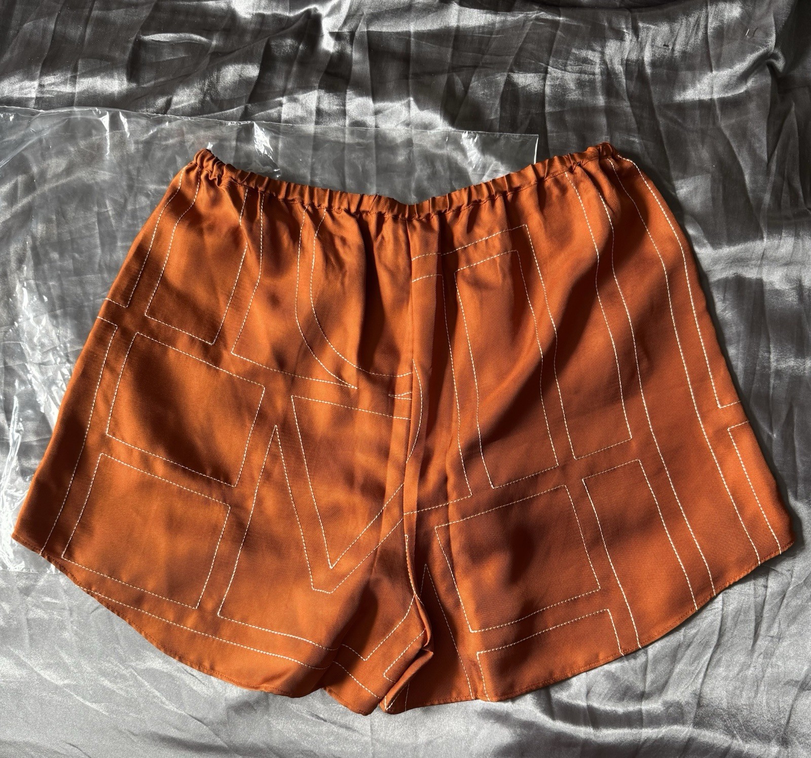 Toteme Monogram Silk PJ Inspired Shorts Terracotta Women’s 36 (4)