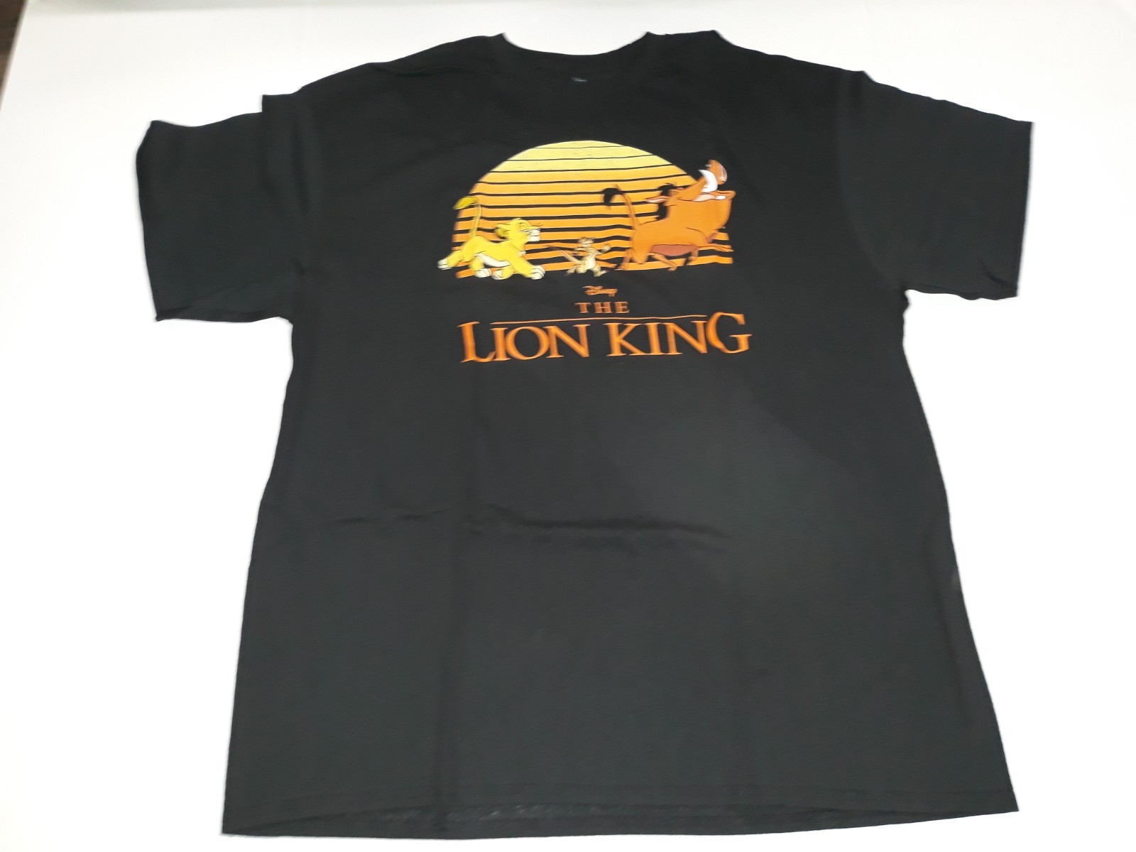 Disney The Lion King Shirt Timon Pumbaa Simba Logo Shirt Men’s XL / X-LARGE NEW