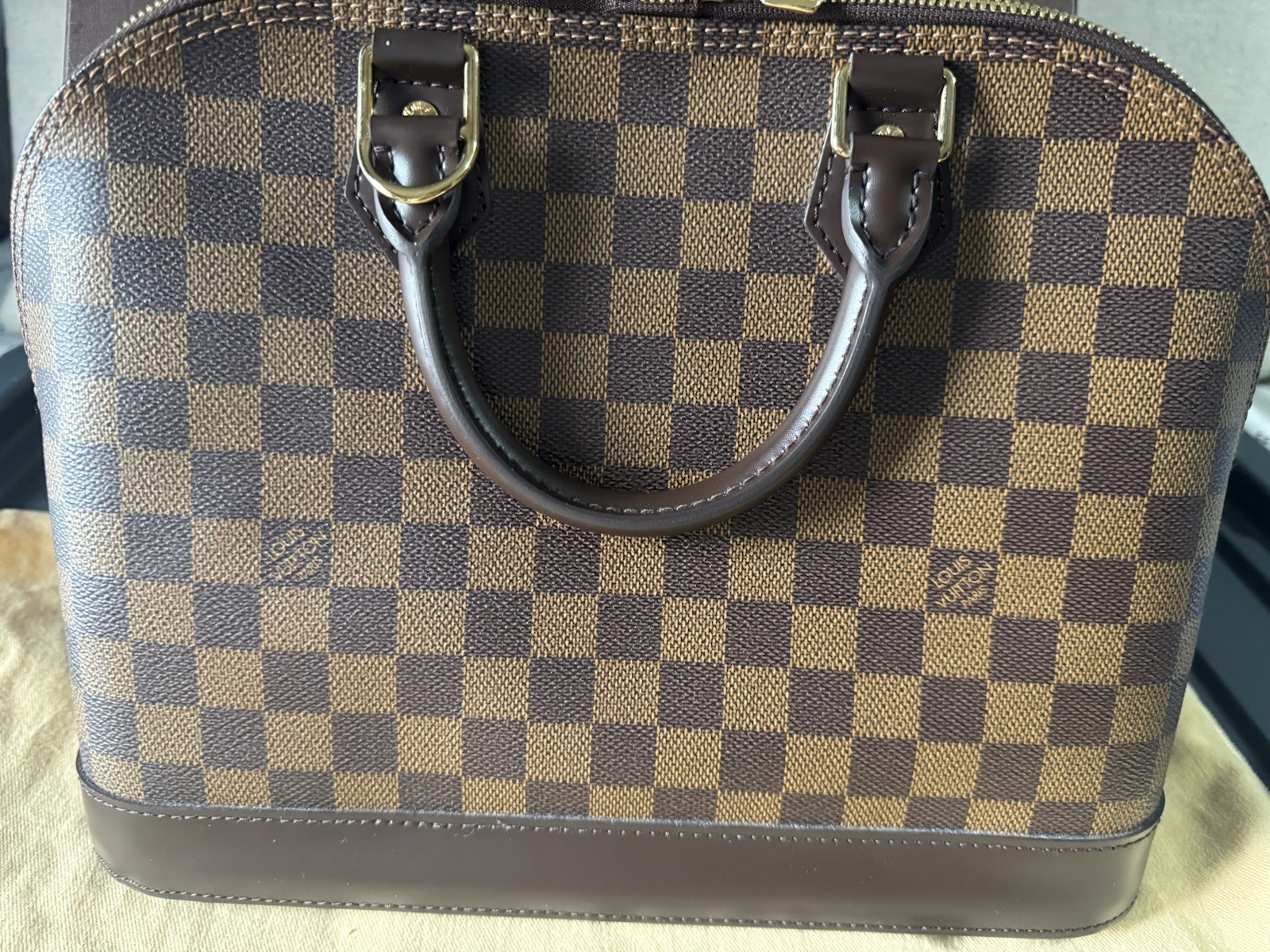 louis vuitton damier ebene alma pm