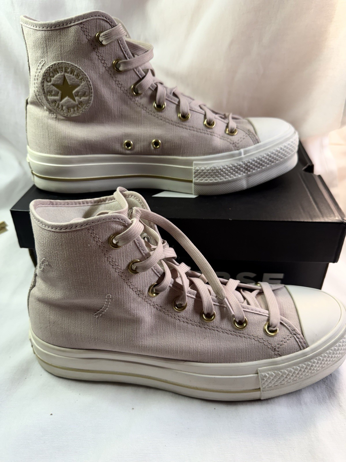 Chuck Taylor All Star Lift Platform Canvas Flush/Stone/Gold Women’s Size 9