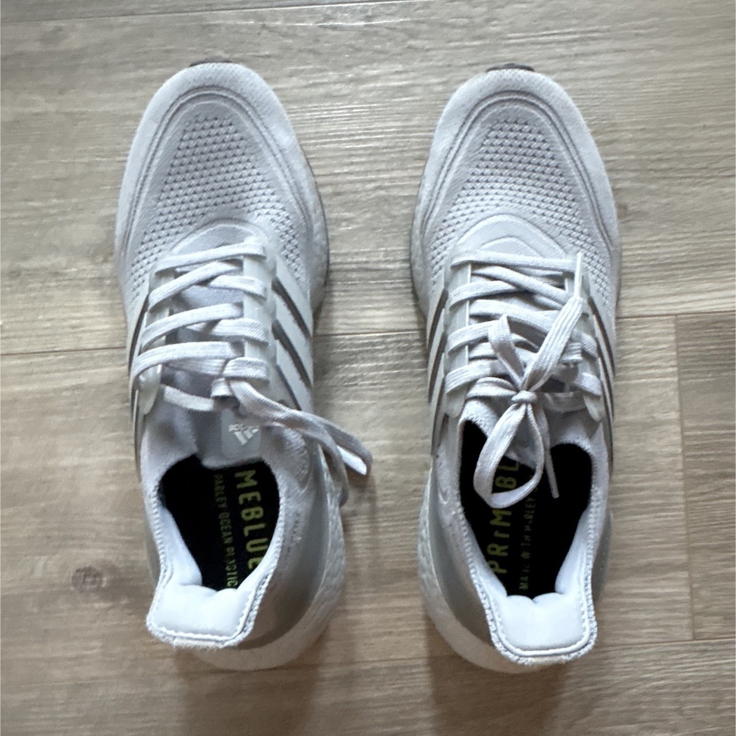 adidas UltraBoost Ultraboost White Women/Adults Low Top Lace-Up Running Sneaker