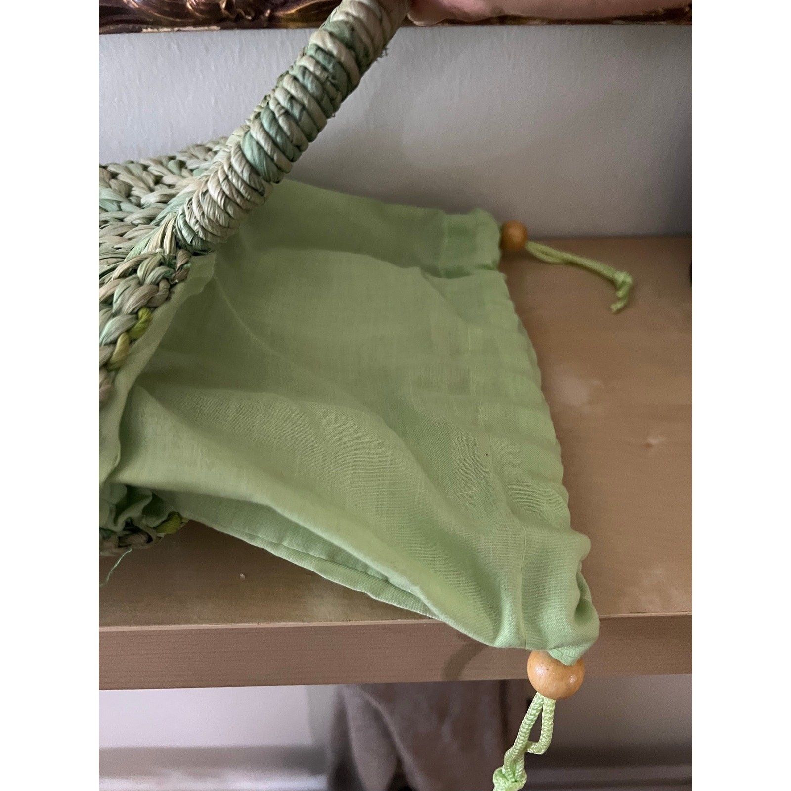 SUN ‘N’ SAND |Thick Woven Green Straw Tote One Wooden Button Circular Handles