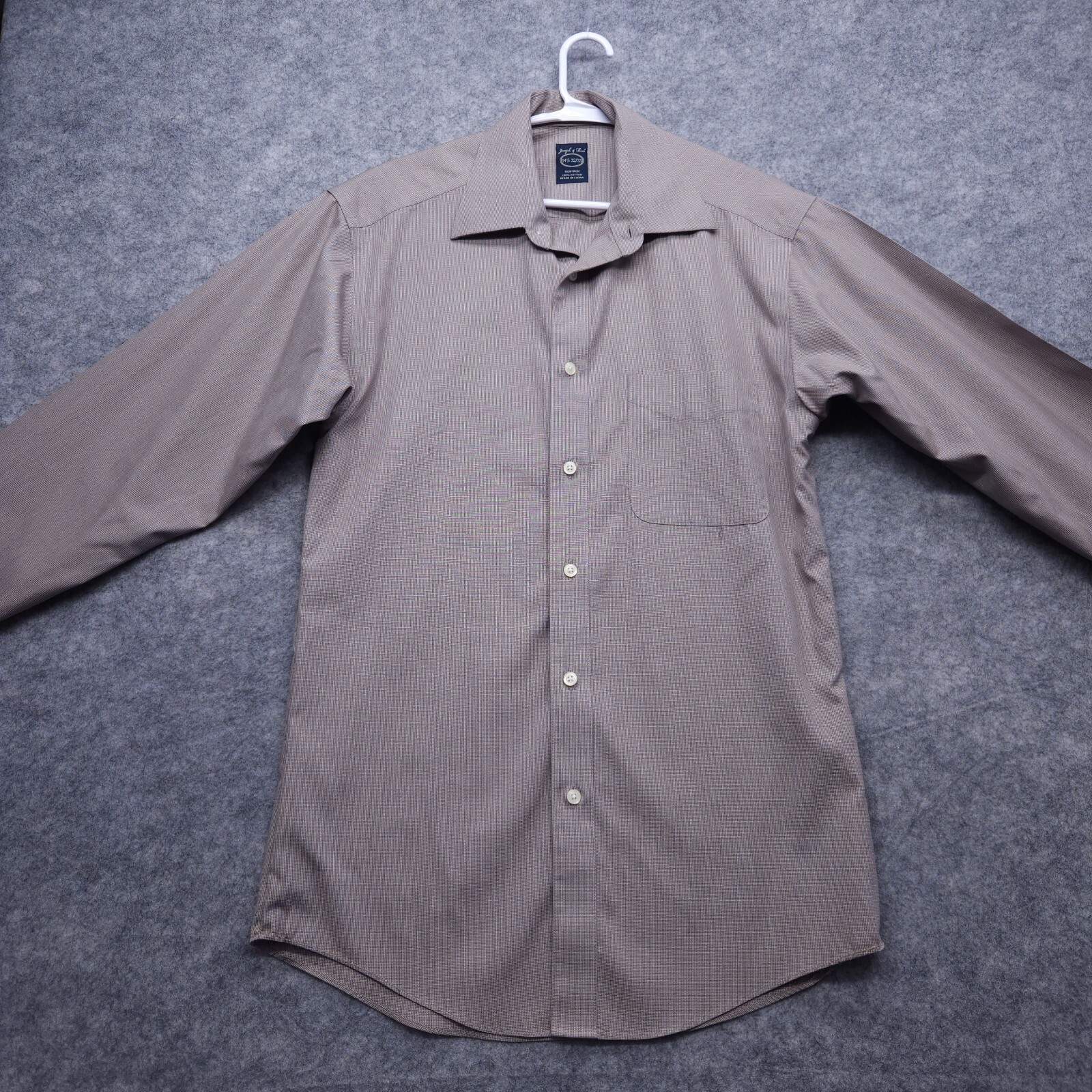 Joseph & Feiss Long Sleeve Non Iron Men’s Size Medium Gray Rounded Barrel Cuff