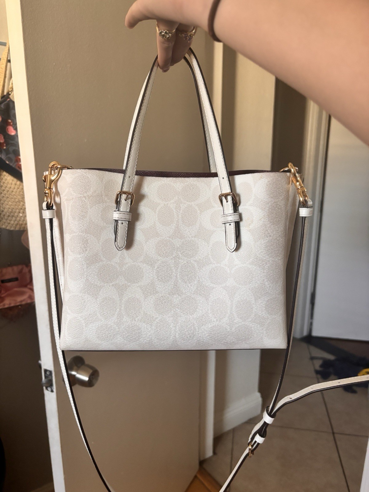 Coach White Medium Tote Zip Bag w/ Adjustable Crossbody Strap & Red Interior