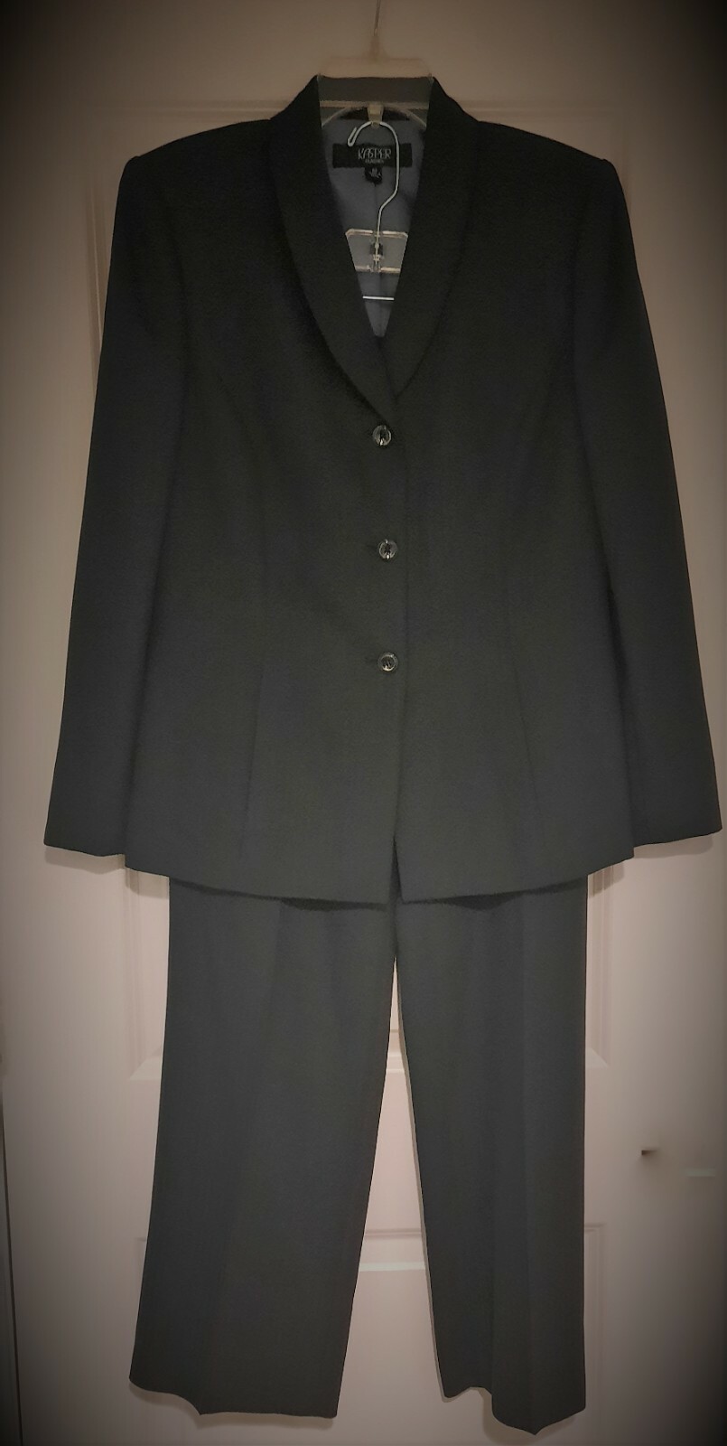 Kasper Women’s Size 10 Blue/Gray Pant Suit–two piece; see item description 