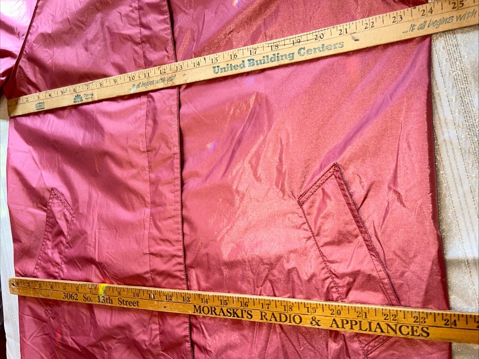Vintage 60s Long Nylon Rubber Backed Trench Coat Pink Gray Women’s Size 20 1/2