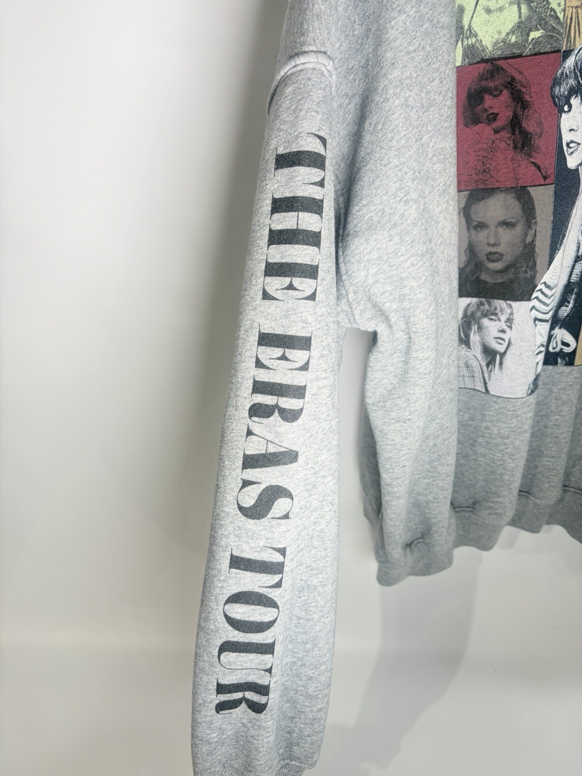 Taylor Swift Eras Tour 1/4 Zip Large Sweatshirt Gray Official Tour Merch Band L
