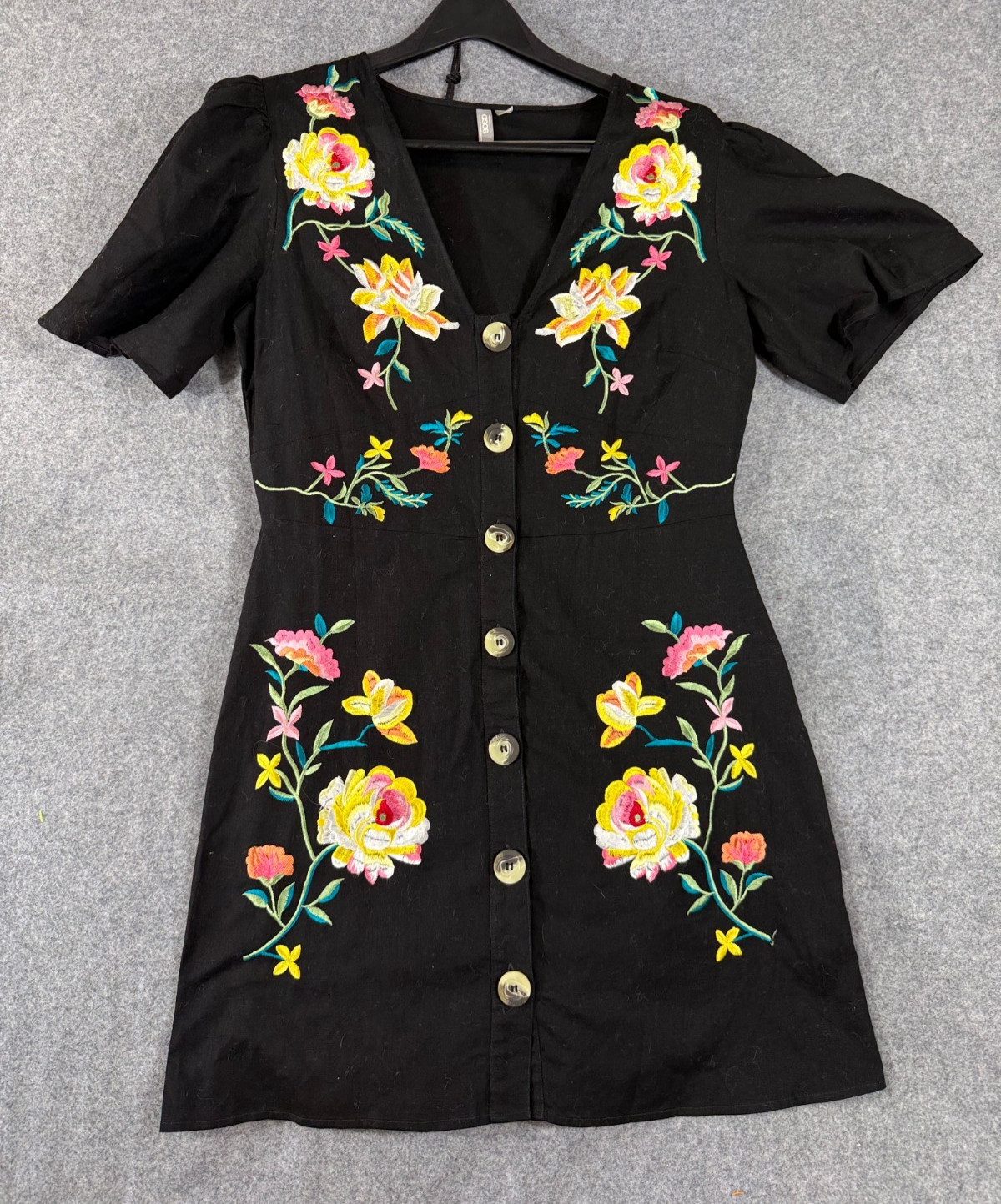 ASOS Button Through Mini Tea Dress Womens 8 Black Floral Embroidered Puff Sleeve
