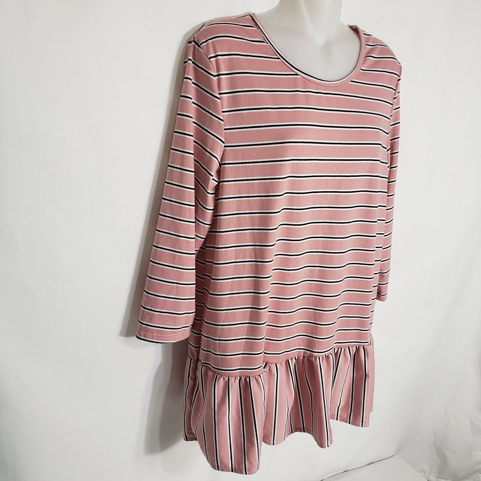 Lime N Chili Womens Top Large Tunic Peplum 3/4 Sleeve Striped Pink Stretch Crew