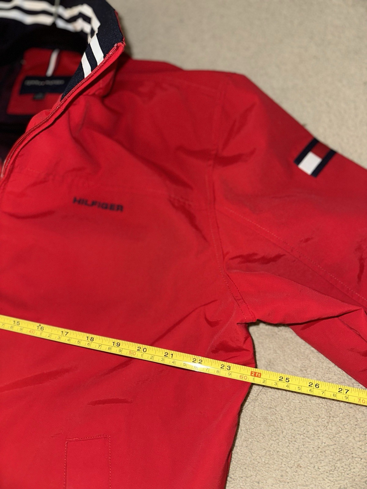 Tommy Hilfiger Men’s Red Lightweight Waterproof The Regatta XL Mint Cond