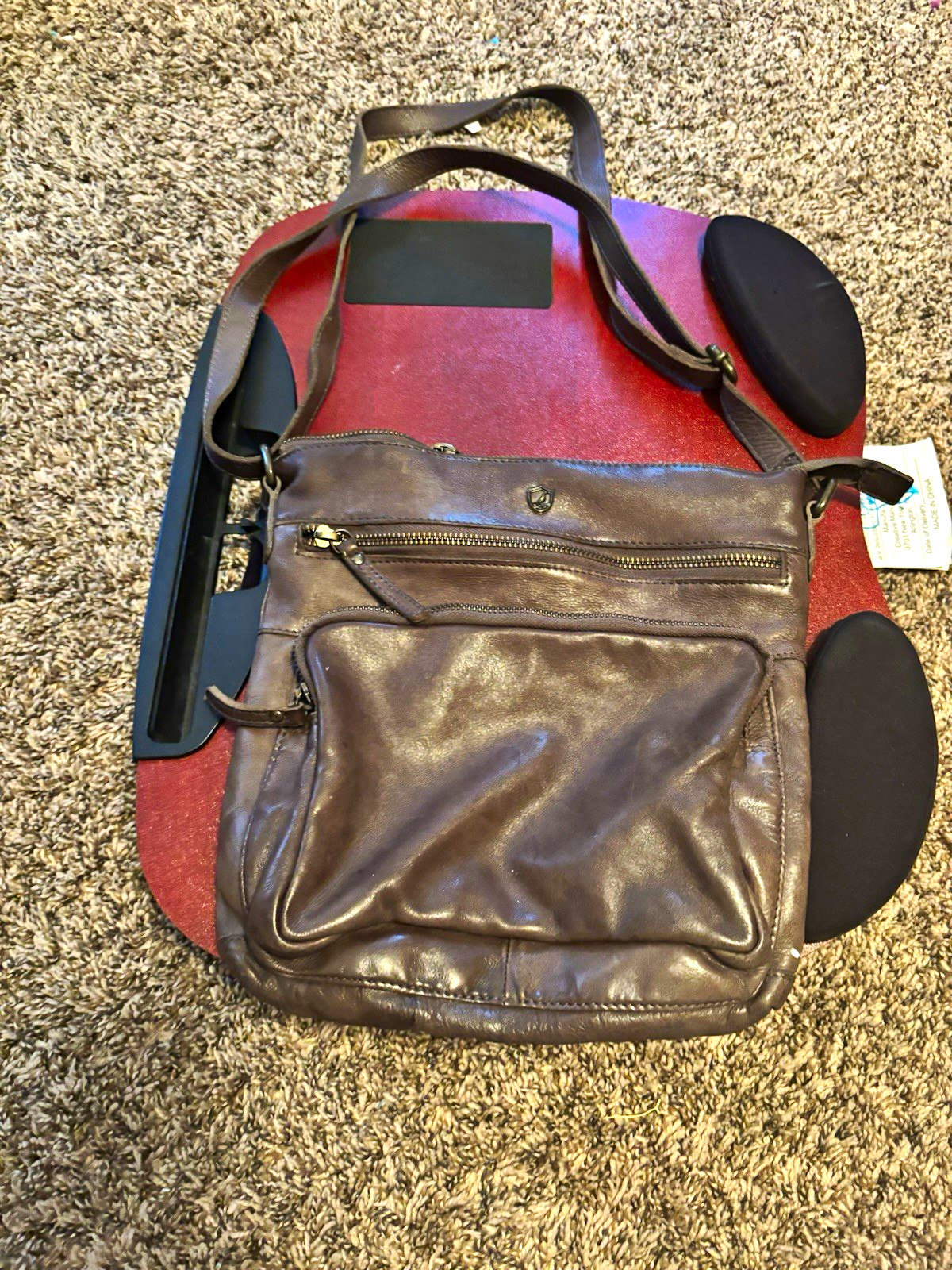 Dockers Brown Medium Crossbody Bag Zip Closure Adjustable Strap Pockets