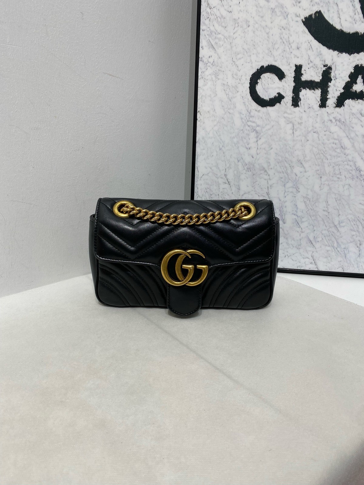 Gucci GG Marmont Small 22cm Black Gold Leather Chain Crossbody Bag Duty Paid