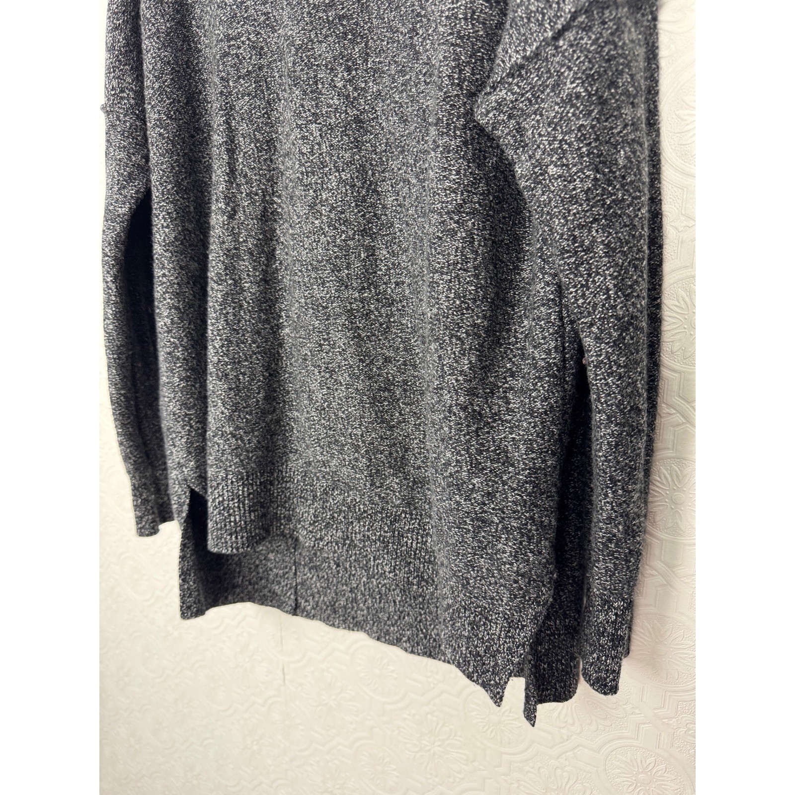 Athleta Womens Wool Cashmere Marled Knit Crewneck Sweater Black White Size M