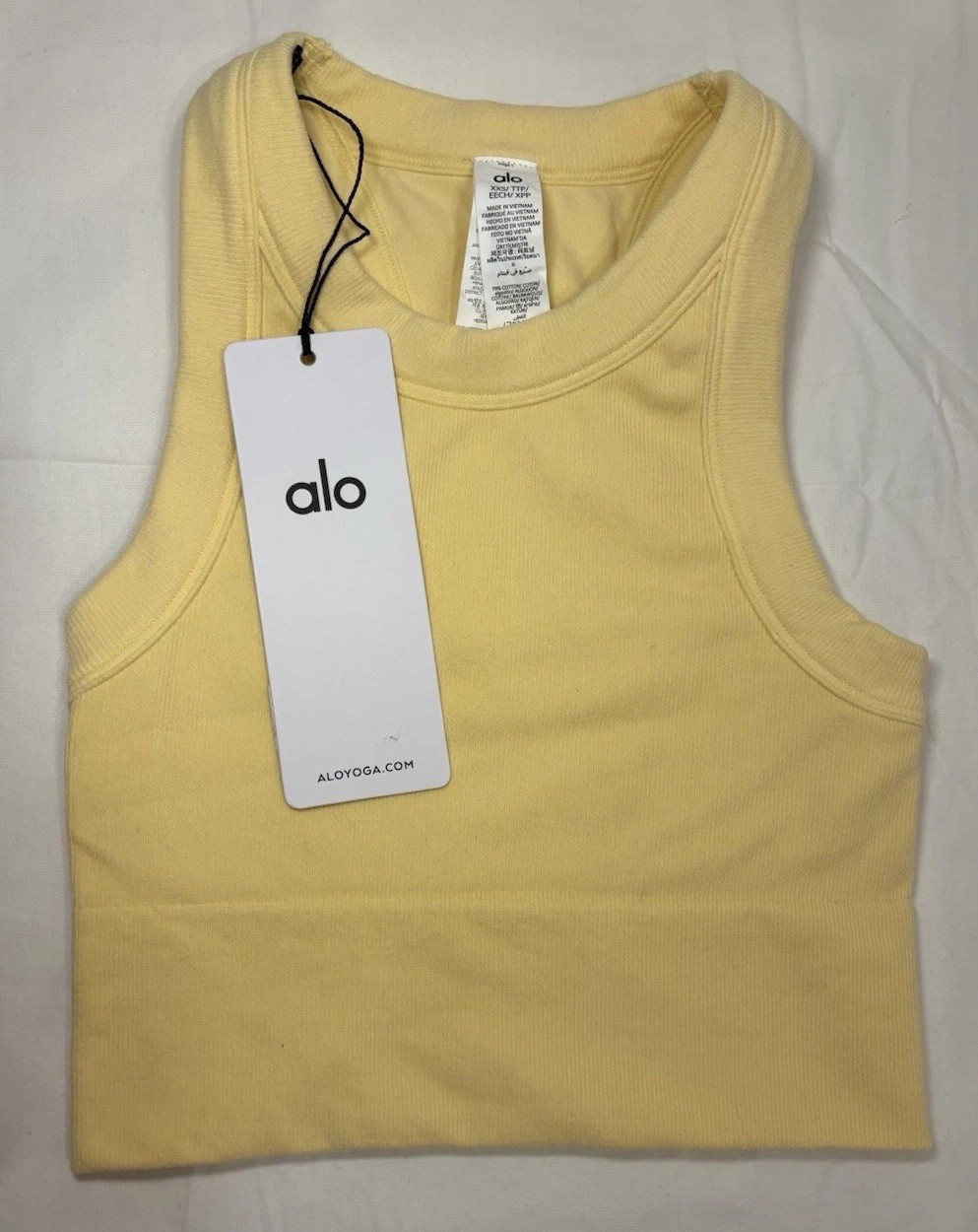 Alo Seamless Delight High Neck Bra XXS Candlelight Yellow