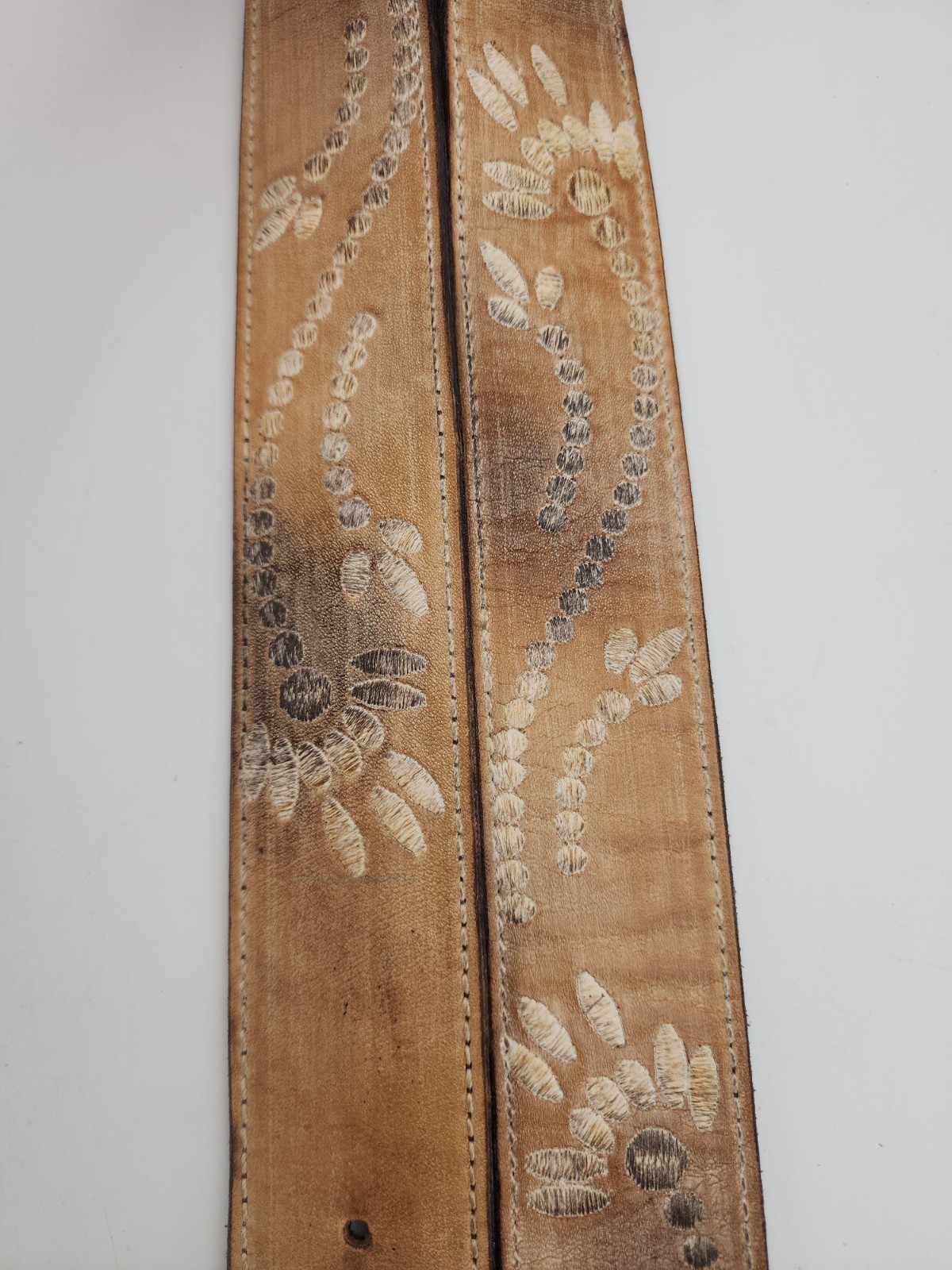 BED|STÜ Cobbler Series Mohawk Belt Embroidered Bench Made Leather Sz MED