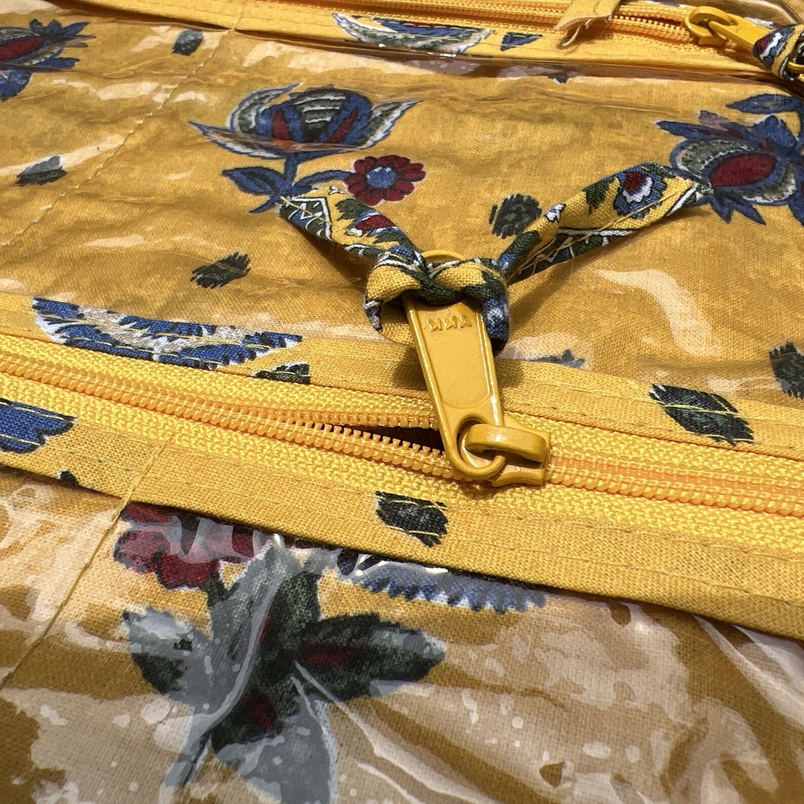 Vera Bradley 100% Cotton Feminine Floral French Yellow Hanging Organizer USA