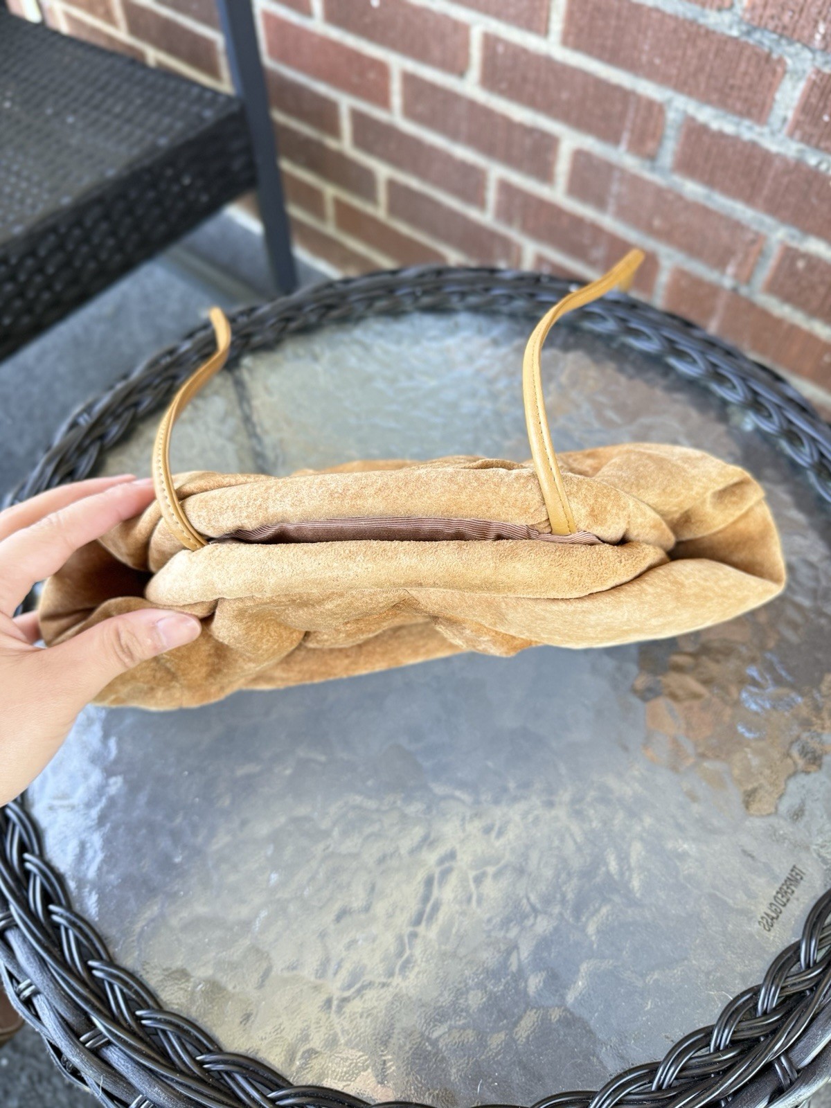 Vintage Park Avenue Int. Pleated Tan Clutch, genuine leather