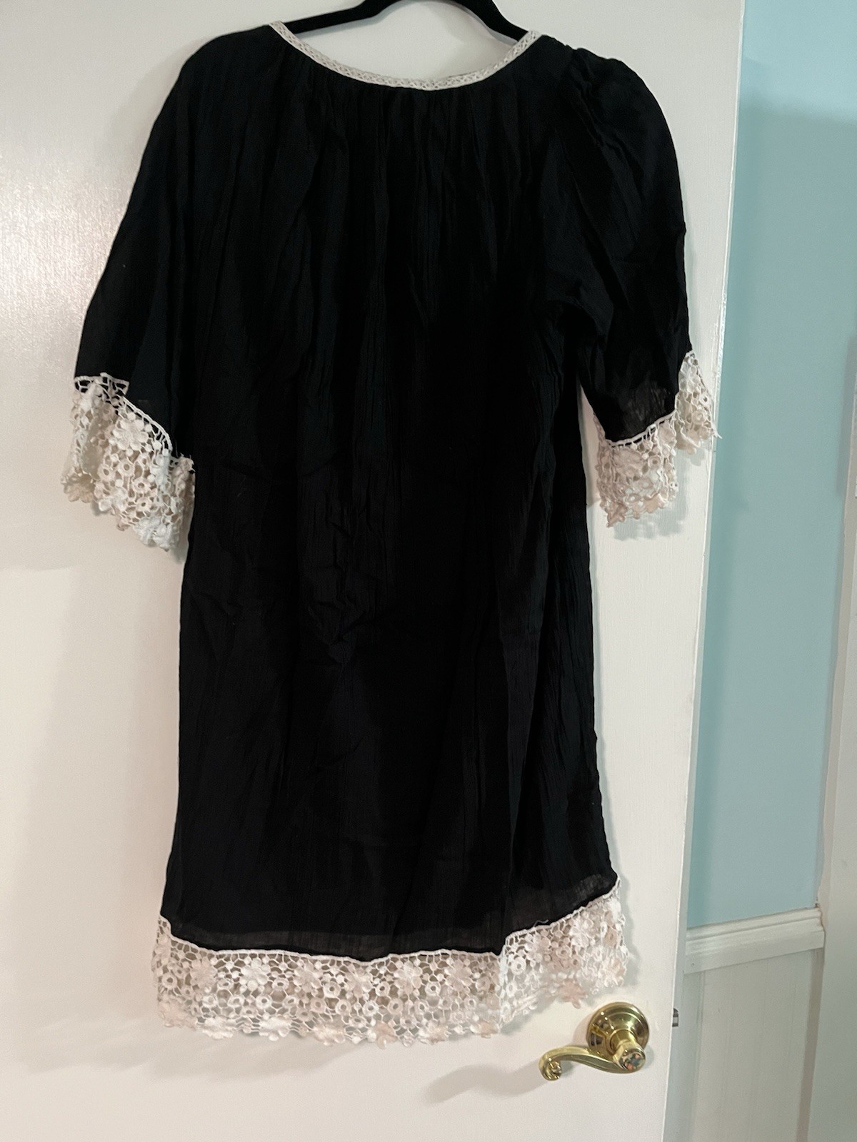Women’s Black Shift Dress White Lace Trim Round Neck Short Sleeve Size S