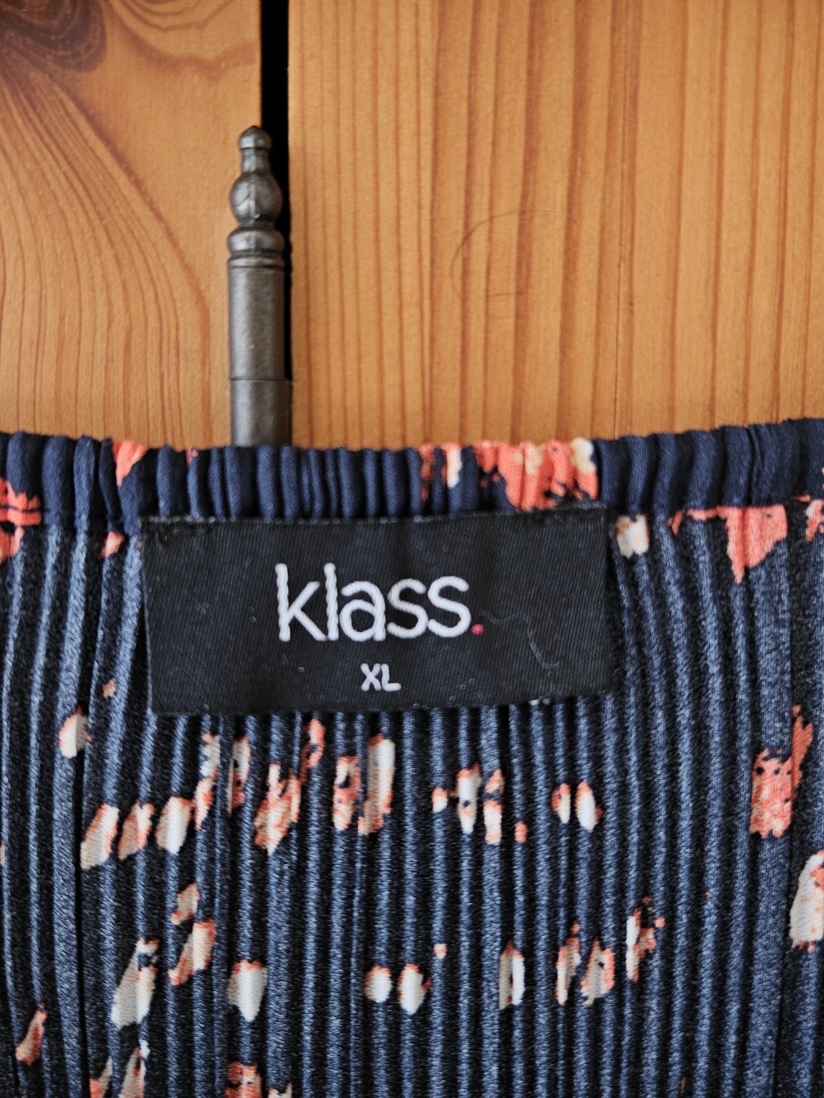 KLASS – Navy Print Elasticated Stretch Dress Handkerchief Hem – Size XL