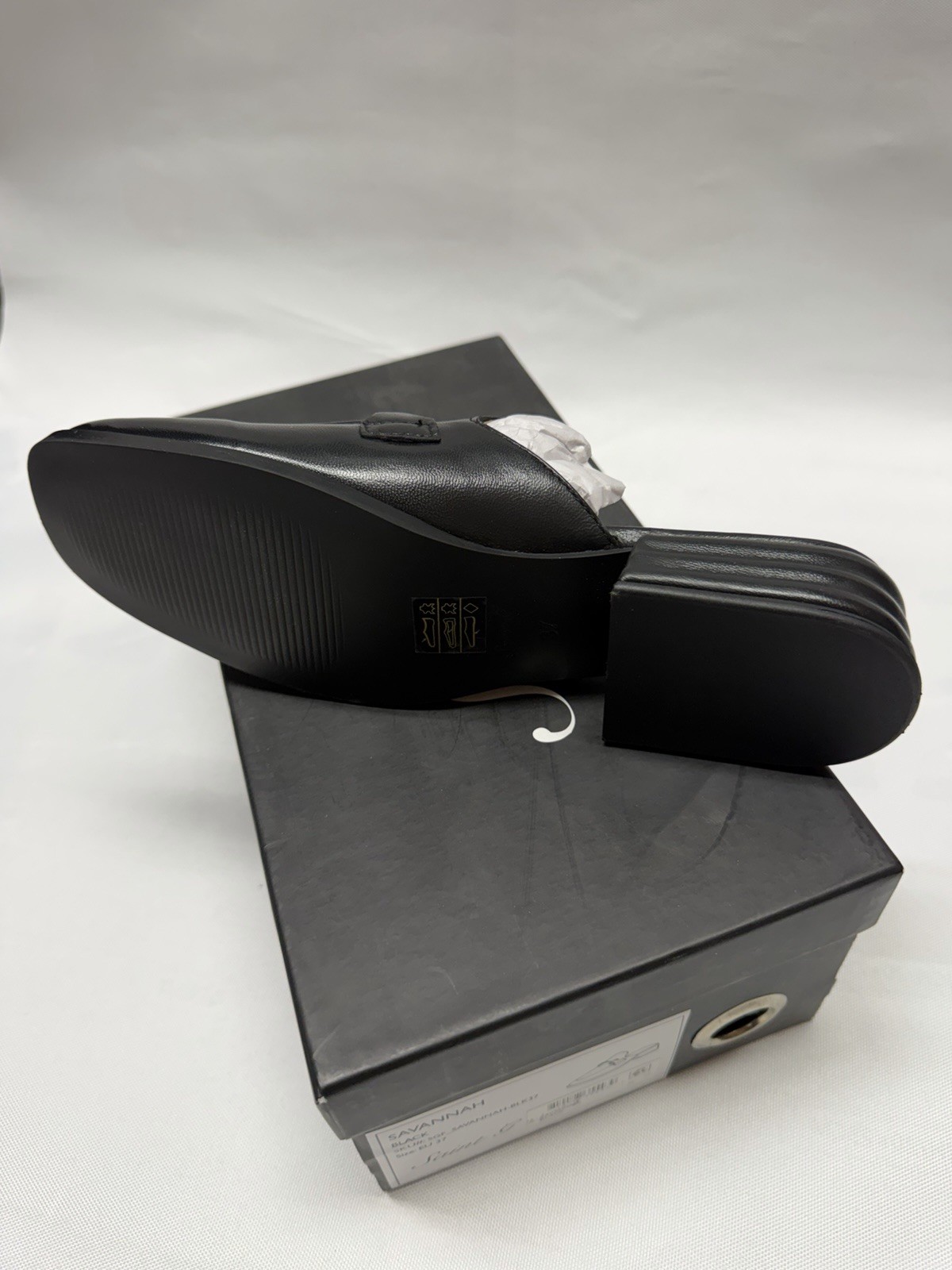 Saint & G Women’s Black Leather Loafer Flat Mule Slip-On Buckle US 7