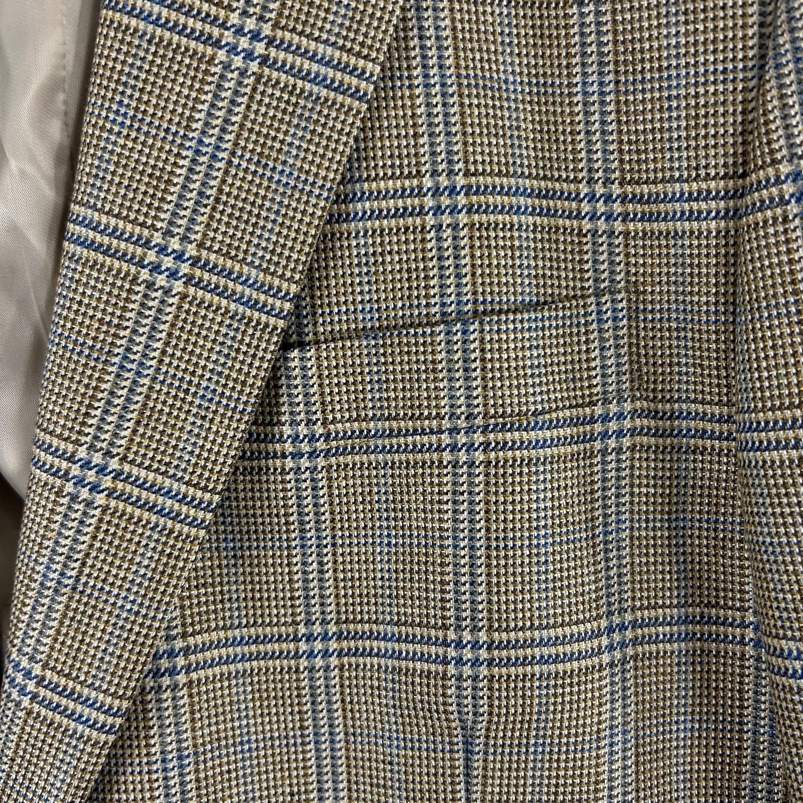 Haspel Blazer Men 40 Beige Silk Wool Plaid SportCoat Business Office Meetings