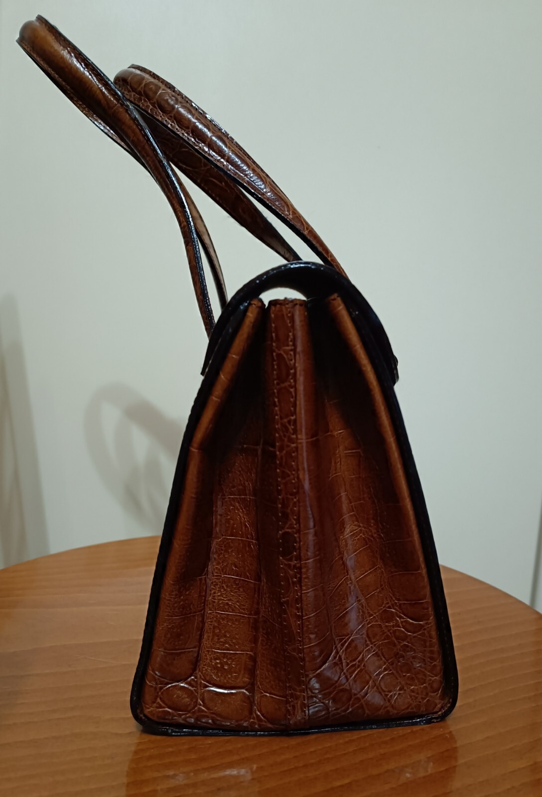 UNICA genuine leather bag by Miramare