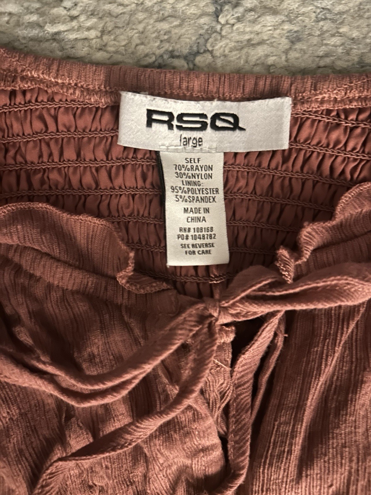 RSQ Women’s Brown Smocked Tie Crop Tank Top Spaghetti Straps Stretch Size L