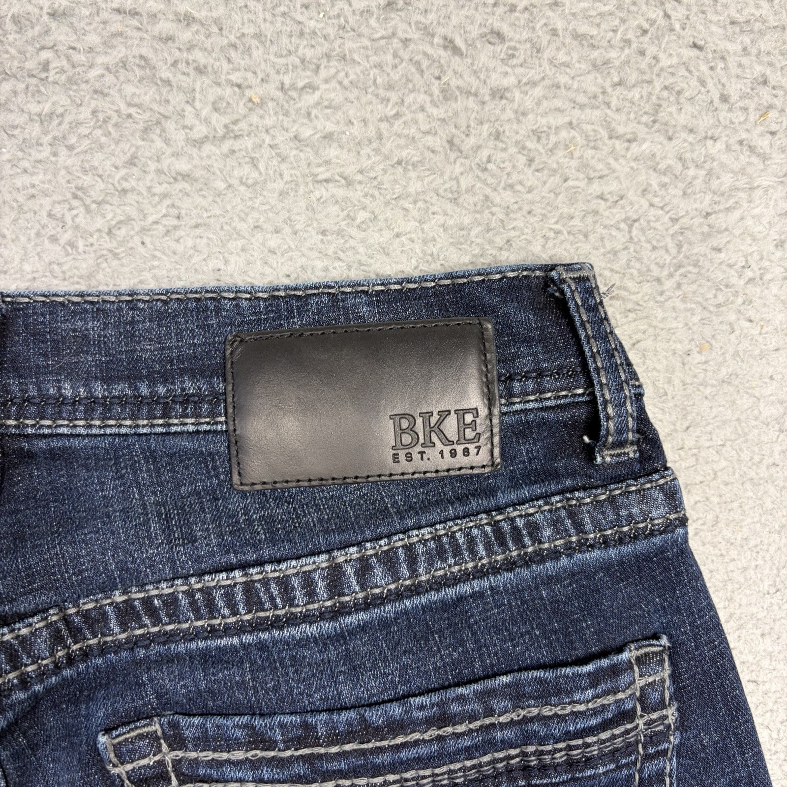 BKE Buckle Aiden Boot Leg Jeans Men 28 Blue Denim Dark Wash Pants Cotton 28×32