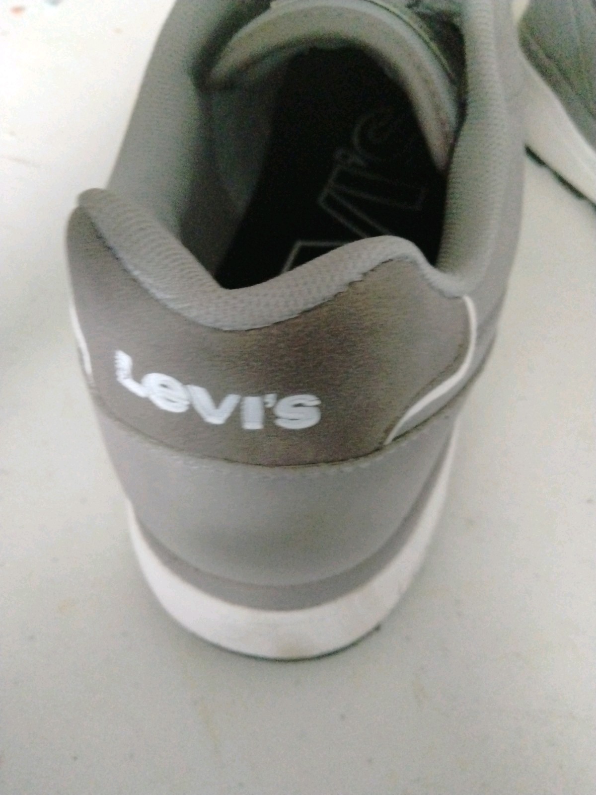 Levis 👟