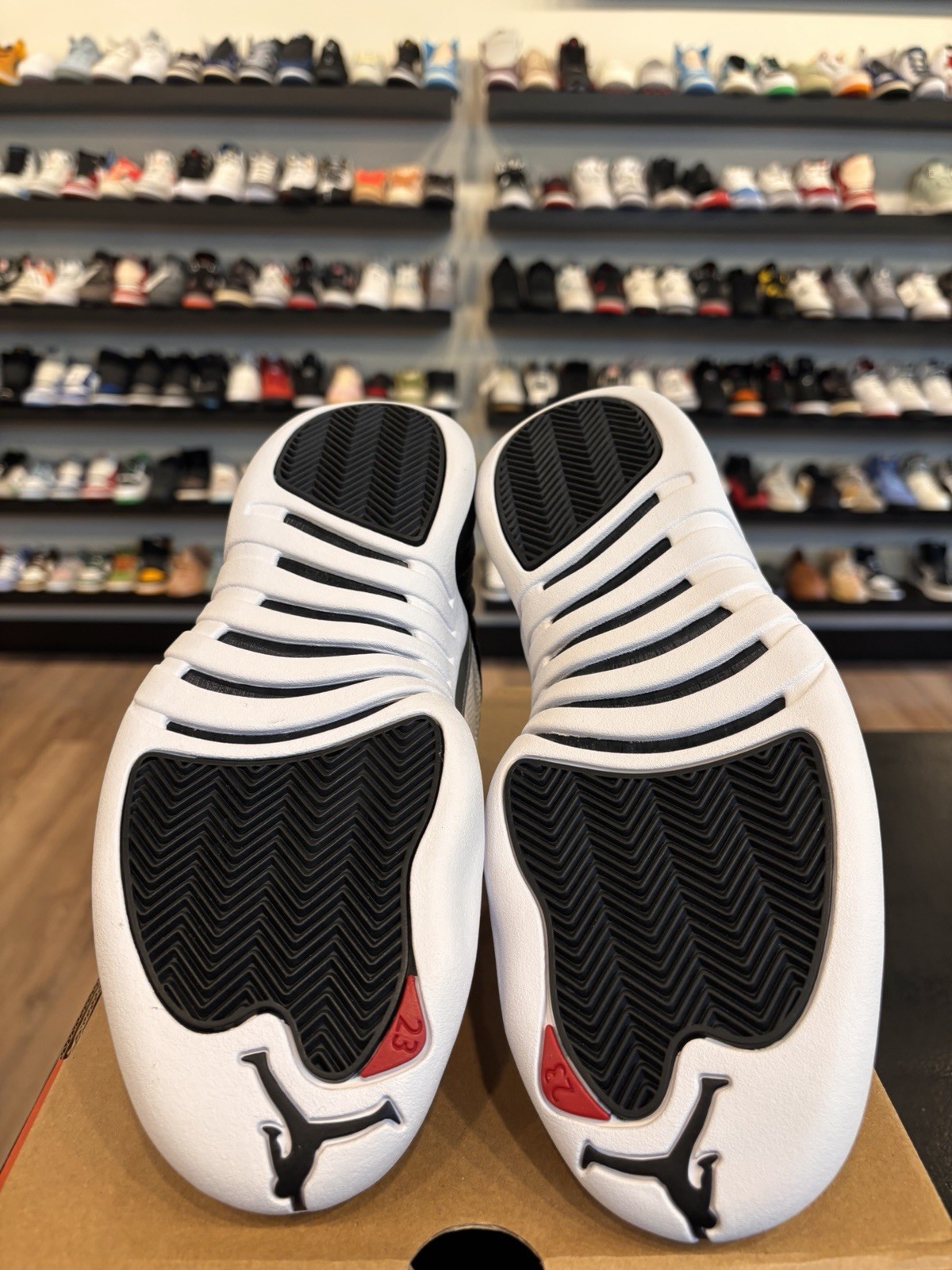Jordan 12 Retro Playoff 2022 Size 8 Brand New CT8013-006 Black White