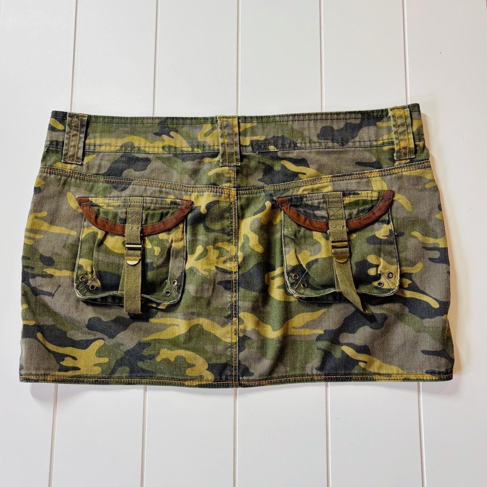 Vintage Y2K Camo Utility Grunge Micro Mini Skirt Size 11 12
