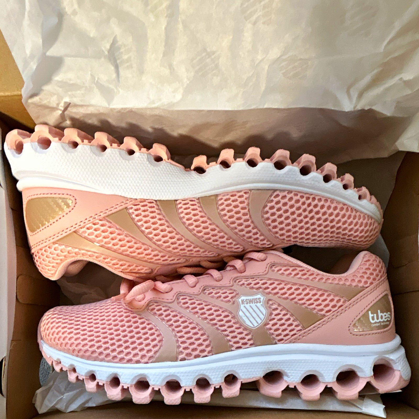 K-Swiss Tubes Comfort 200 Women’s Pink/White Mesh Cushioned Sneakers 97112