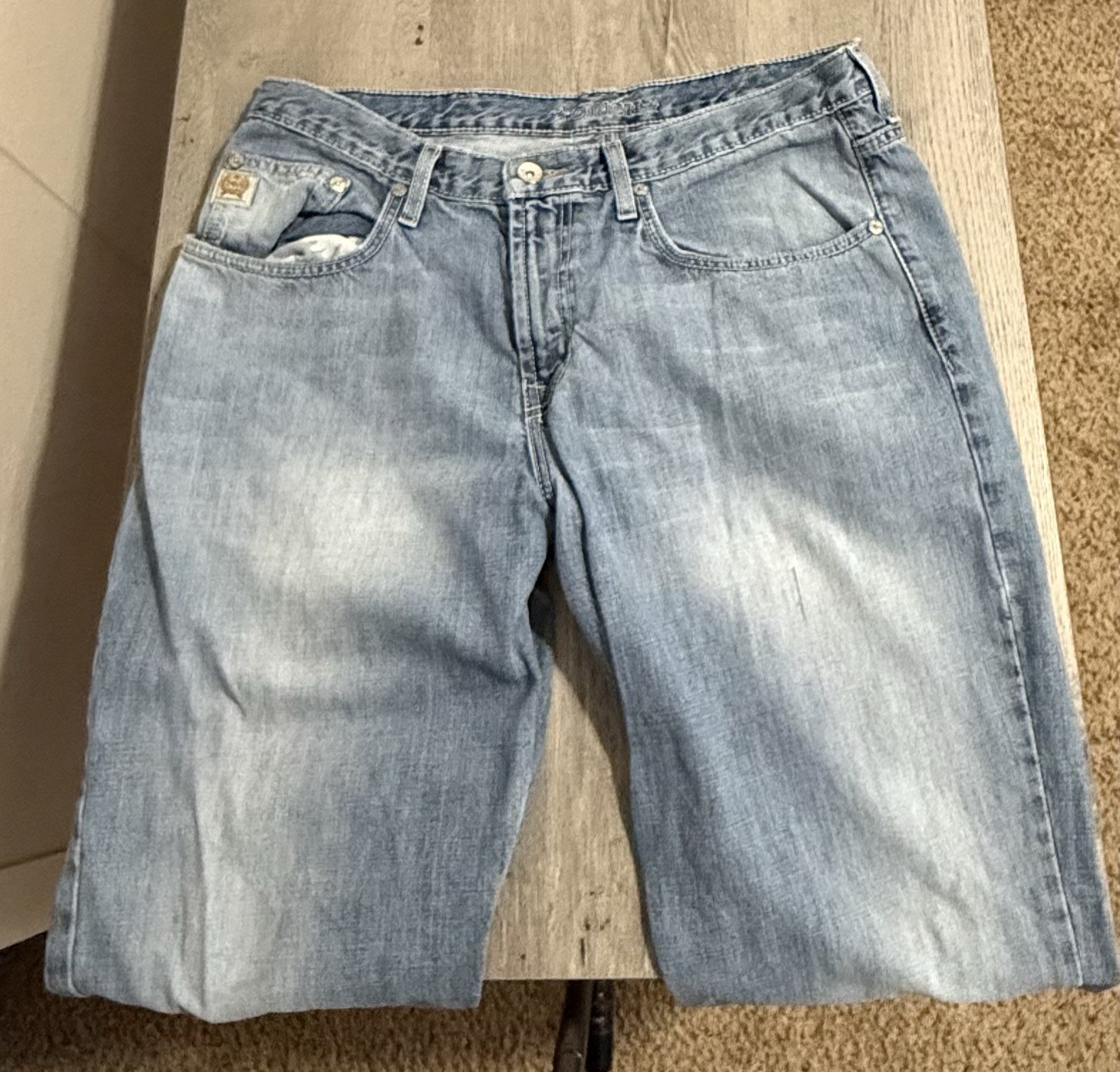 Cinch Men’s Regular Fit Straight Leg Mid Rise Light Wash Cotton Denim 5-Pocket