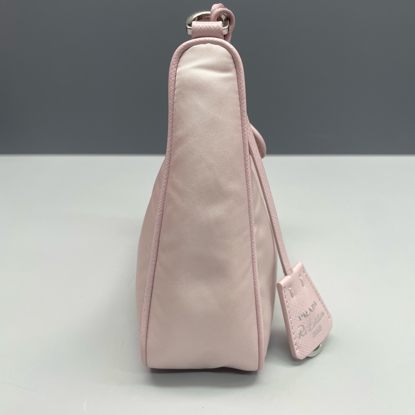 Prada Re-Edition 2005 Hobo Normal Lt Pink Parachute Nylon Crossbody Duty Paid
